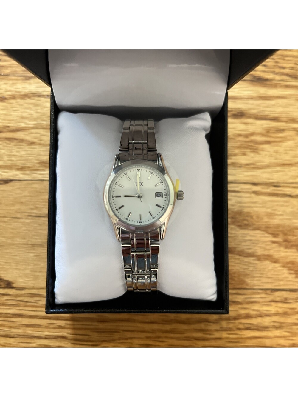 TFX Bulova Woman's Watch Silvertone Bracelet Band Day Window Box Manual 36M100